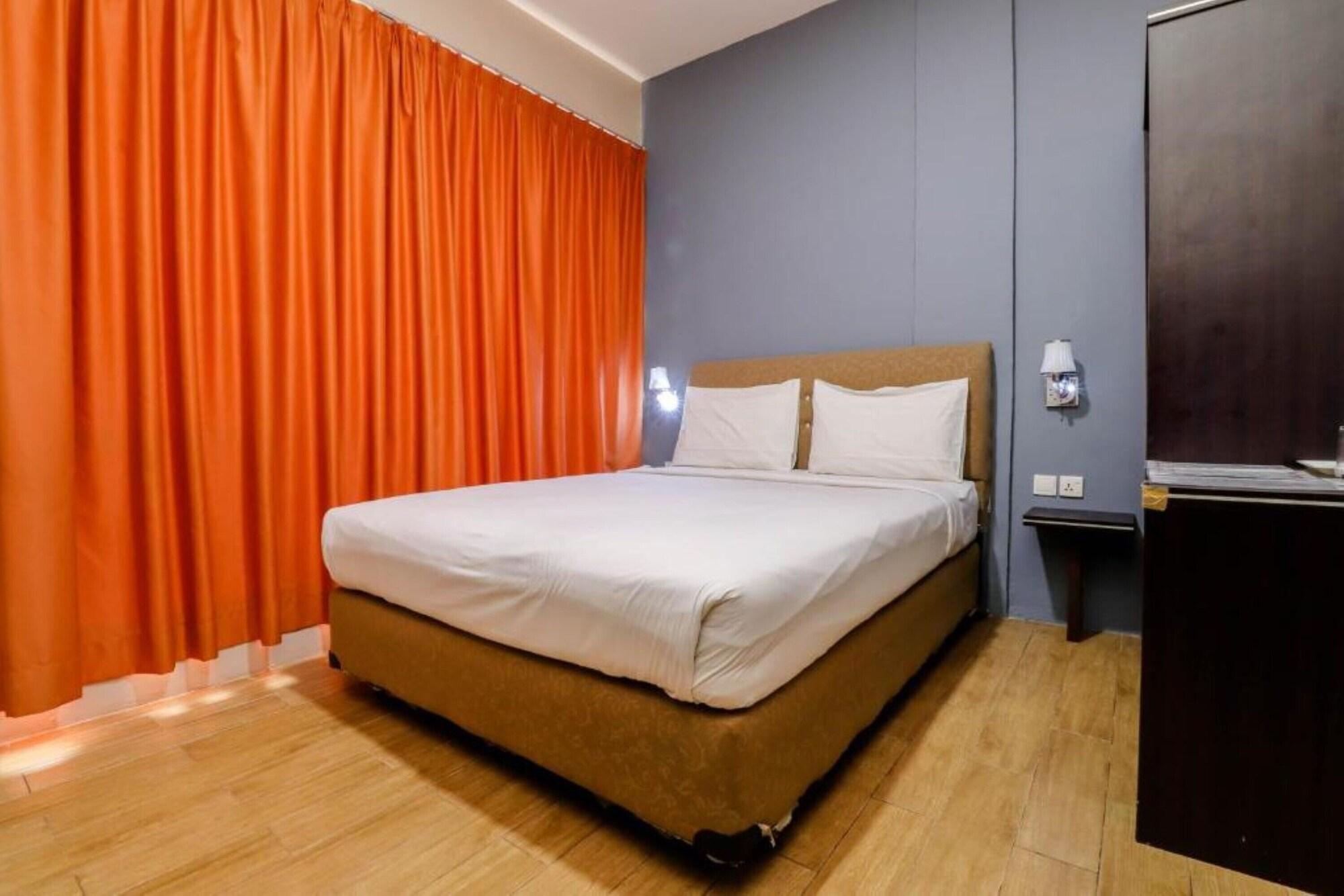Blitz Batam Exterior foto